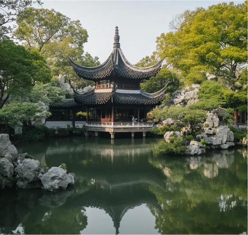 鹰潭月湖空梦餐饮有限公司